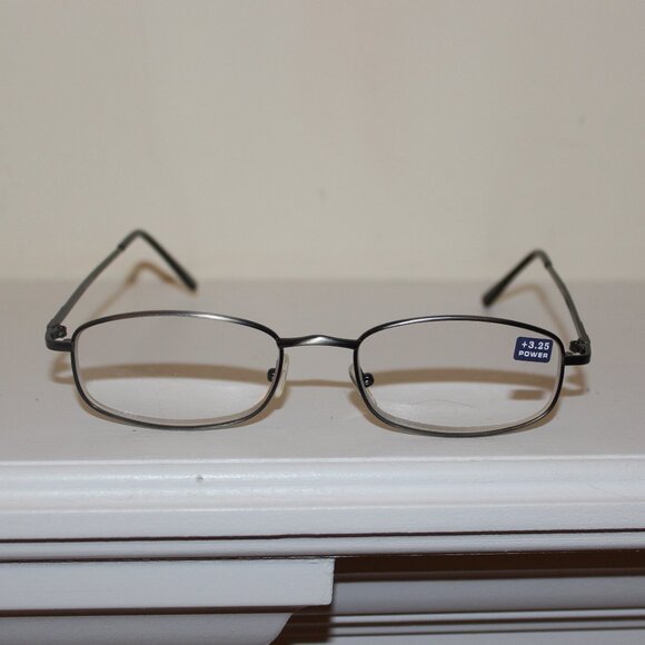 Hilco Reading Glasses +3.25 (VR105) - Picture 1 of 6